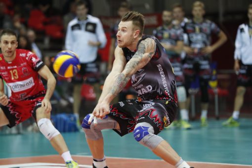 knästöd för volleybollspelare